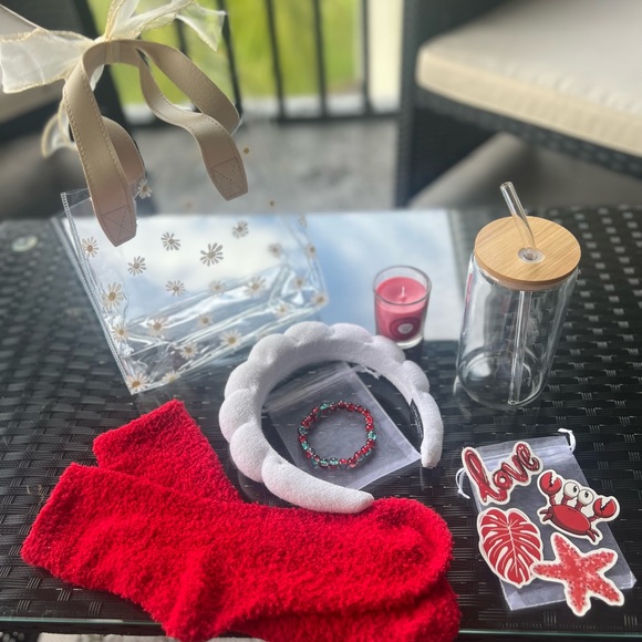 Gift set - Picture 2 of 8